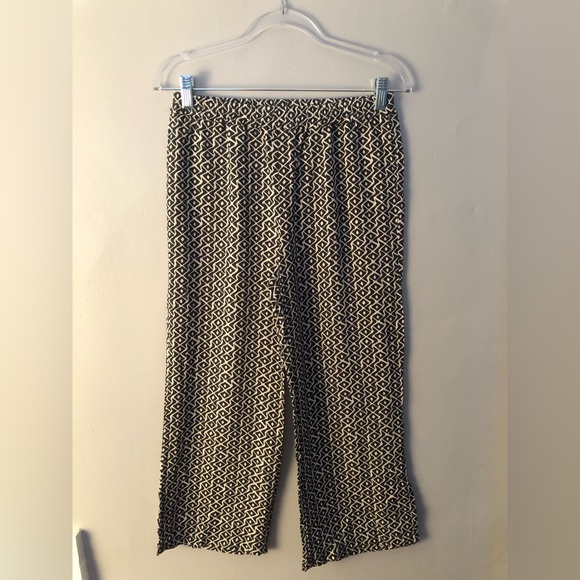 Renata & Go Wide Leg Pants - Picture 2 of 8